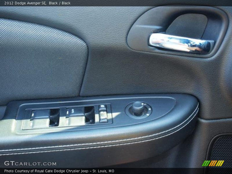 Black / Black 2012 Dodge Avenger SE