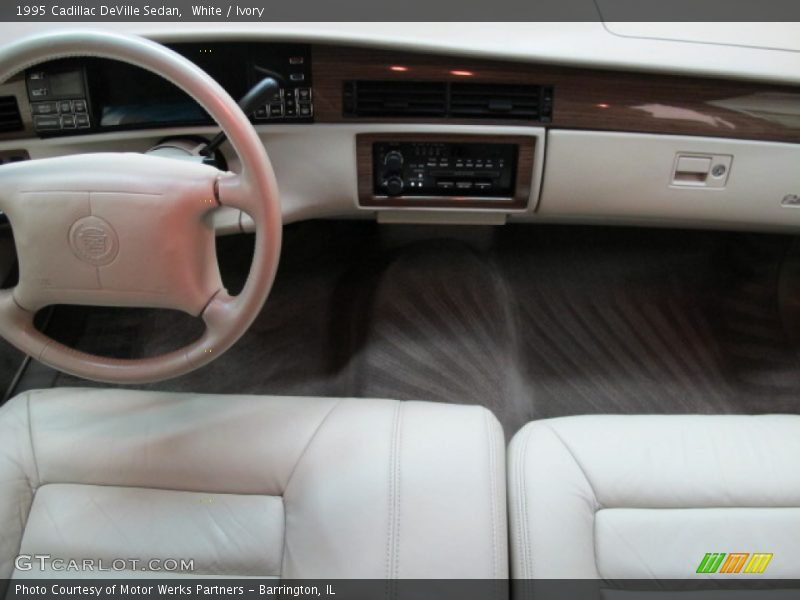 White / Ivory 1995 Cadillac DeVille Sedan