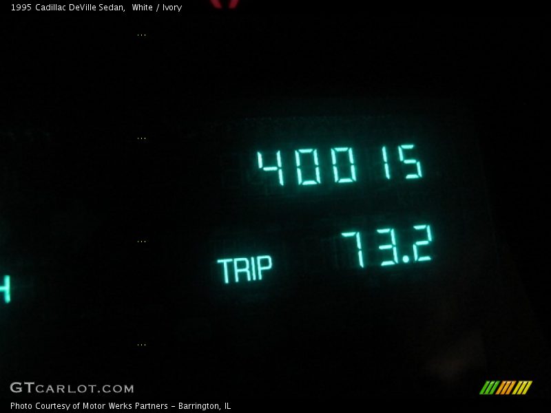White / Ivory 1995 Cadillac DeVille Sedan