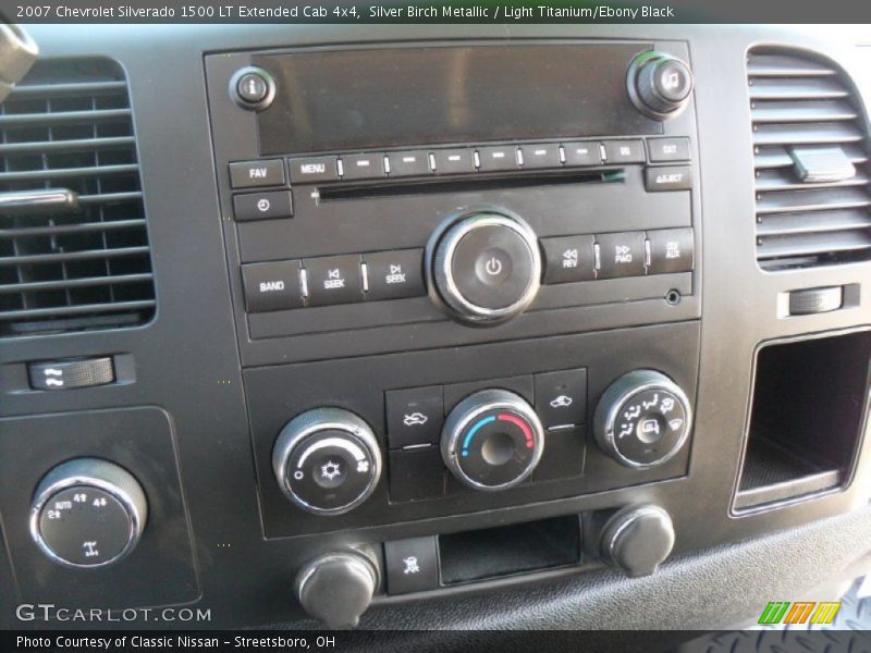 Silver Birch Metallic / Light Titanium/Ebony Black 2007 Chevrolet Silverado 1500 LT Extended Cab 4x4