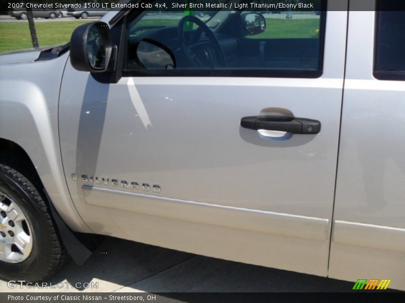 Silver Birch Metallic / Light Titanium/Ebony Black 2007 Chevrolet Silverado 1500 LT Extended Cab 4x4