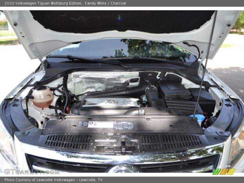 Candy White / Charcoal 2010 Volkswagen Tiguan Wolfsburg Edition
