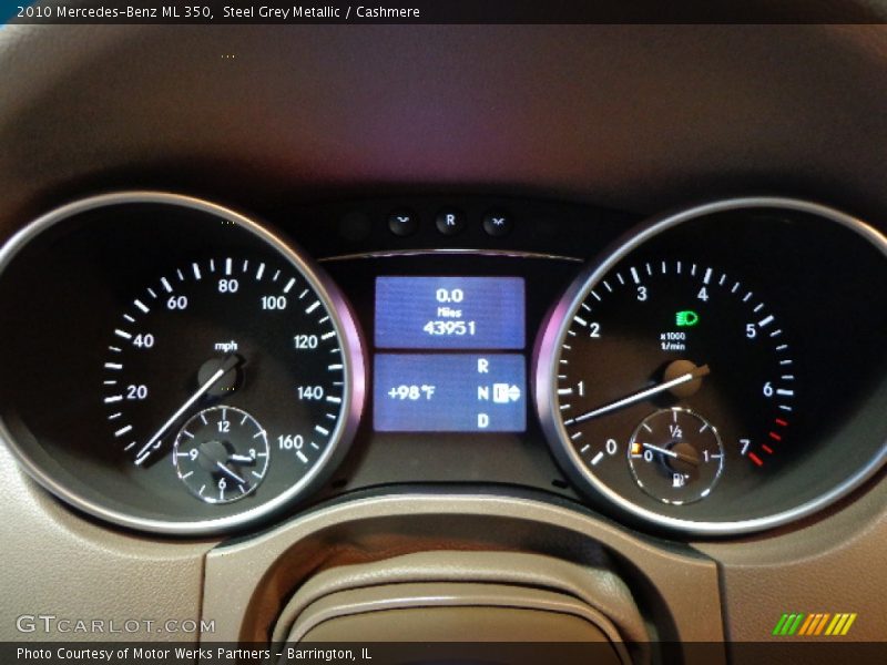 Steel Grey Metallic / Cashmere 2010 Mercedes-Benz ML 350