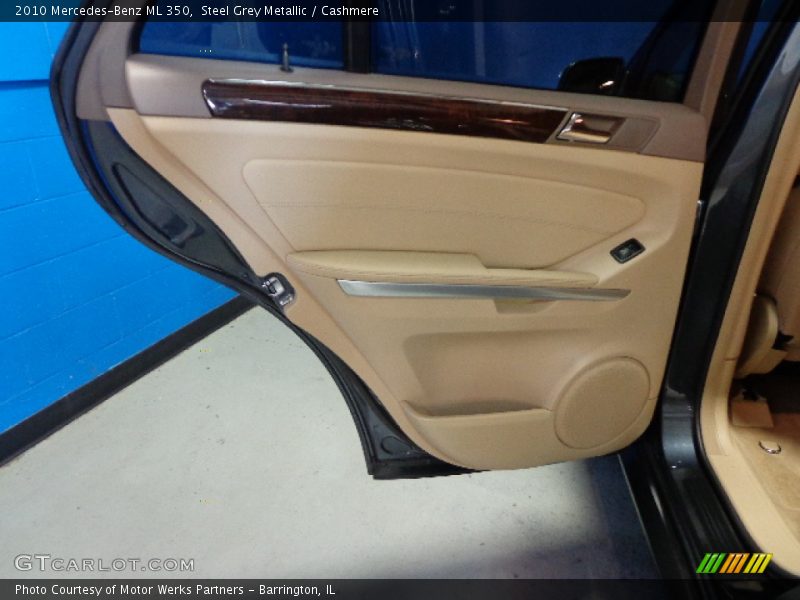 Steel Grey Metallic / Cashmere 2010 Mercedes-Benz ML 350