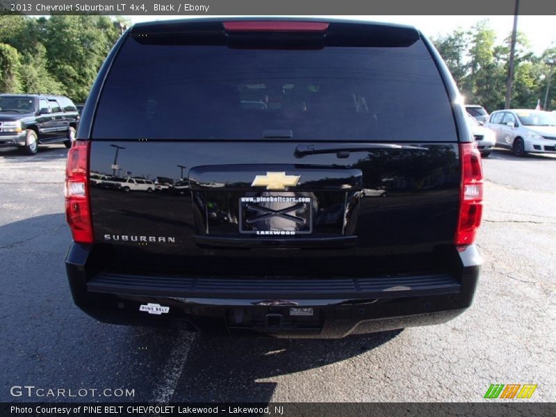 Black / Ebony 2013 Chevrolet Suburban LT 4x4