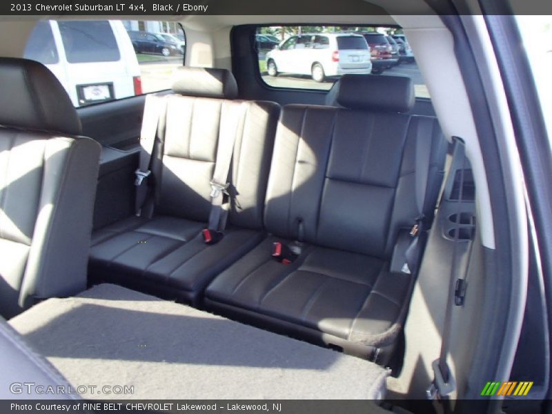 Black / Ebony 2013 Chevrolet Suburban LT 4x4