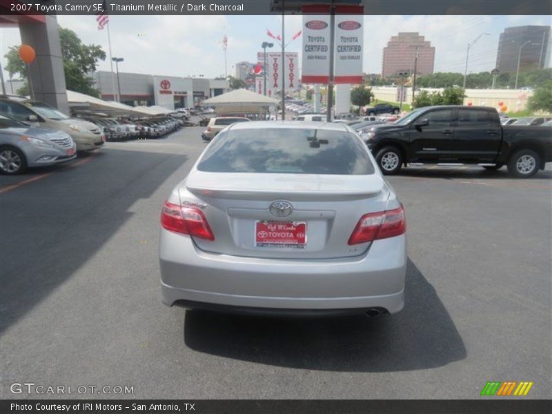 Titanium Metallic / Dark Charcoal 2007 Toyota Camry SE