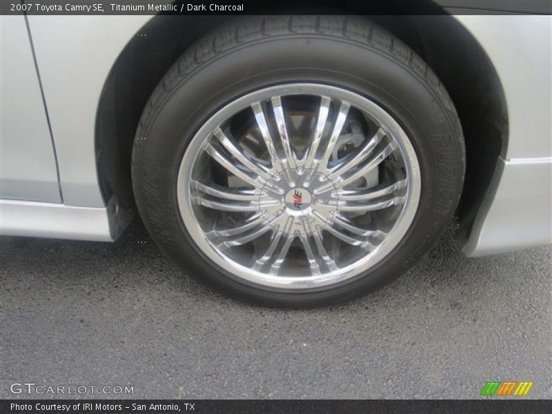 Titanium Metallic / Dark Charcoal 2007 Toyota Camry SE