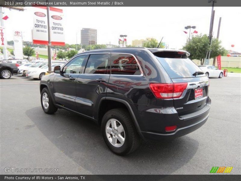 Maximum Steel Metallic / Black 2013 Jeep Grand Cherokee Laredo