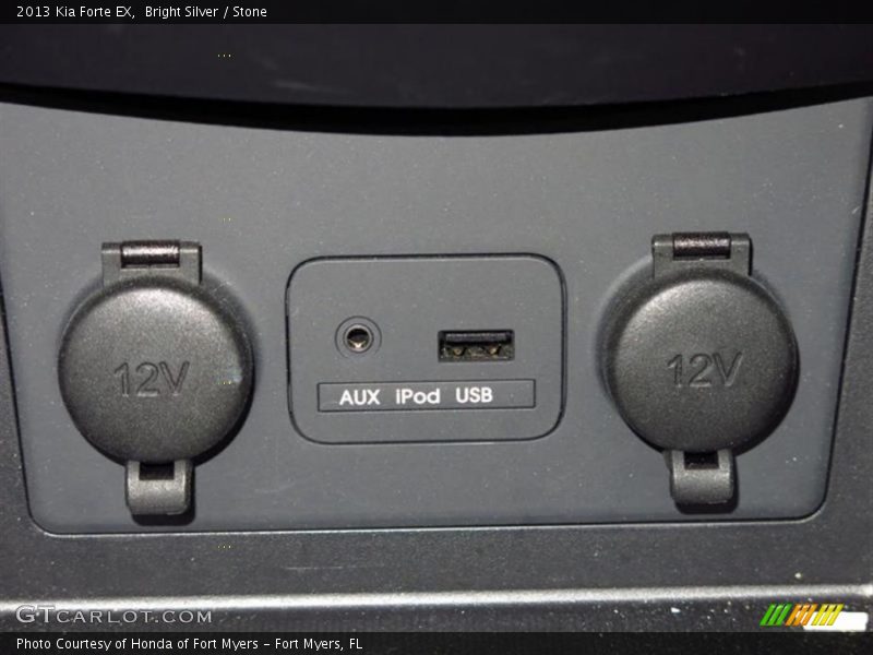 Bright Silver / Stone 2013 Kia Forte EX