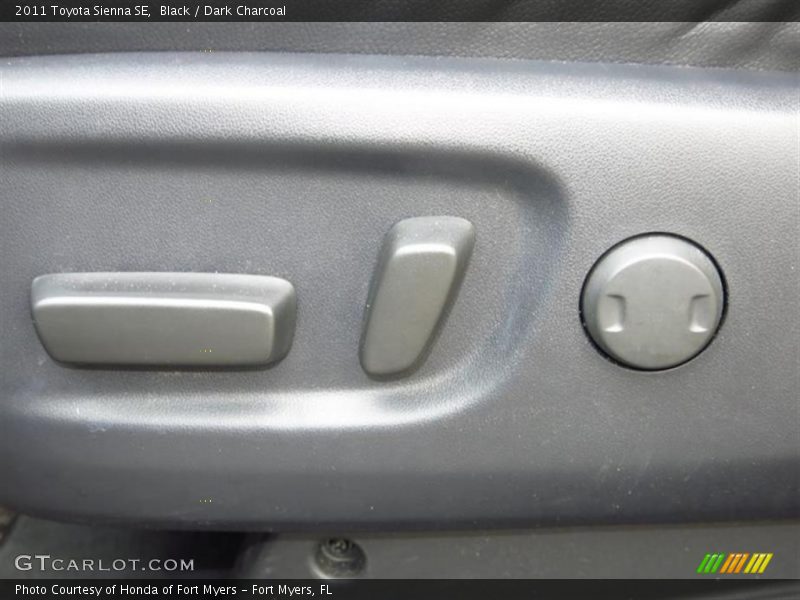 Black / Dark Charcoal 2011 Toyota Sienna SE