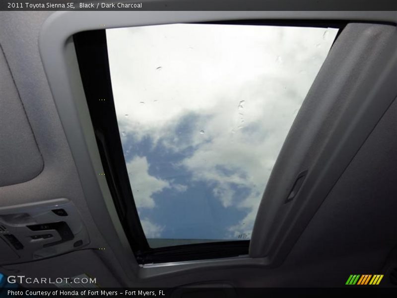 Black / Dark Charcoal 2011 Toyota Sienna SE