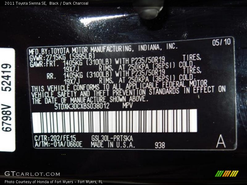 Black / Dark Charcoal 2011 Toyota Sienna SE