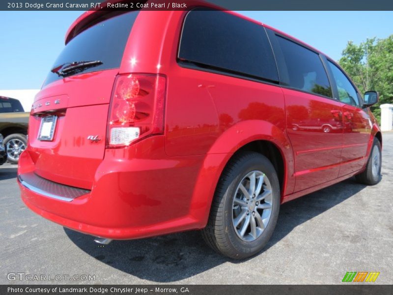 Redline 2 Coat Pearl / Black 2013 Dodge Grand Caravan R/T