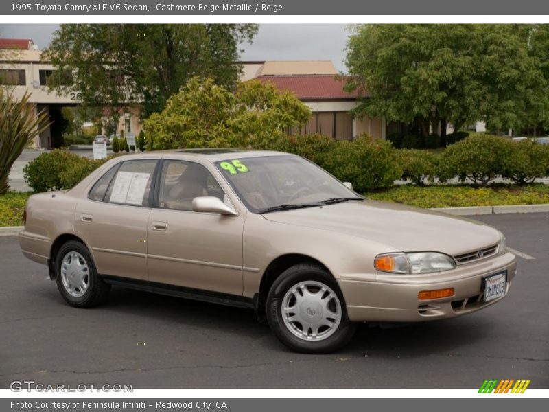 Cashmere Beige Metallic / Beige 1995 Toyota Camry XLE V6 Sedan