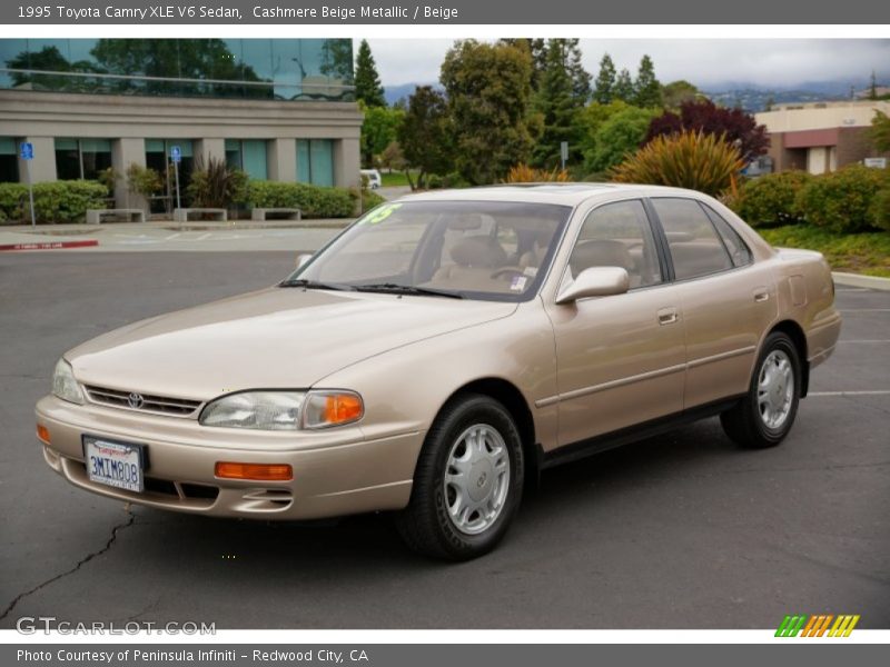 Cashmere Beige Metallic / Beige 1995 Toyota Camry XLE V6 Sedan