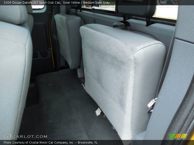 Rear Seat of 2006 Dakota SLT Sport Club Cab