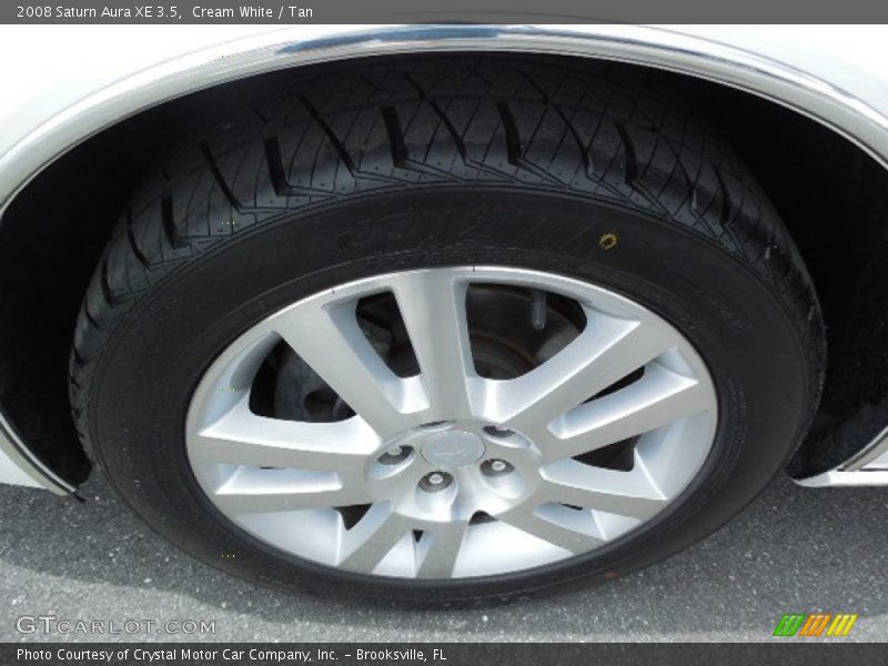Cream White / Tan 2008 Saturn Aura XE 3.5