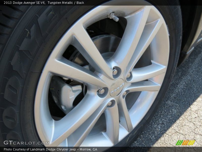 Tungsten Metallic / Black 2013 Dodge Avenger SE V6