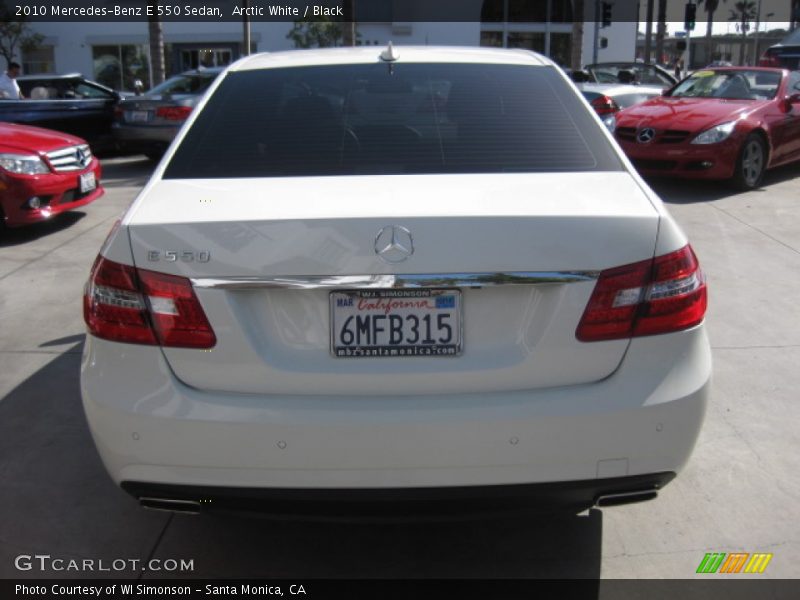 Arctic White / Black 2010 Mercedes-Benz E 550 Sedan