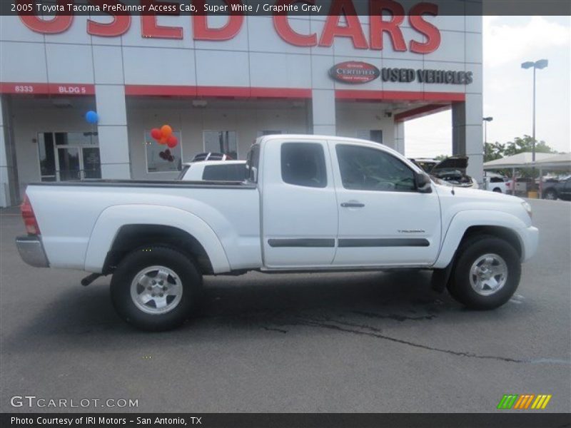 Super White / Graphite Gray 2005 Toyota Tacoma PreRunner Access Cab