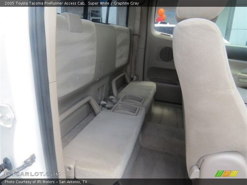 Super White / Graphite Gray 2005 Toyota Tacoma PreRunner Access Cab