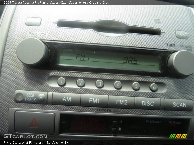 Super White / Graphite Gray 2005 Toyota Tacoma PreRunner Access Cab