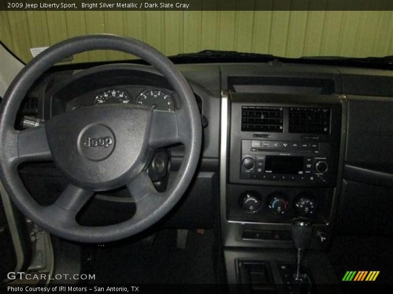 Bright Silver Metallic / Dark Slate Gray 2009 Jeep Liberty Sport