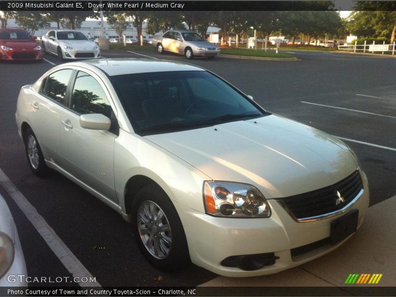 Dover White Pearl / Medium Gray 2009 Mitsubishi Galant ES