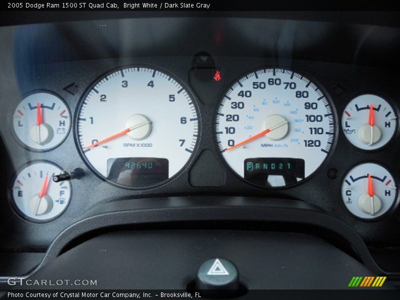 Bright White / Dark Slate Gray 2005 Dodge Ram 1500 ST Quad Cab