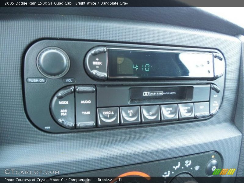 Bright White / Dark Slate Gray 2005 Dodge Ram 1500 ST Quad Cab