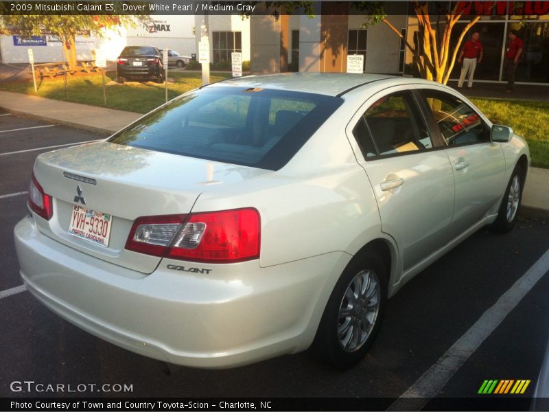 Dover White Pearl / Medium Gray 2009 Mitsubishi Galant ES