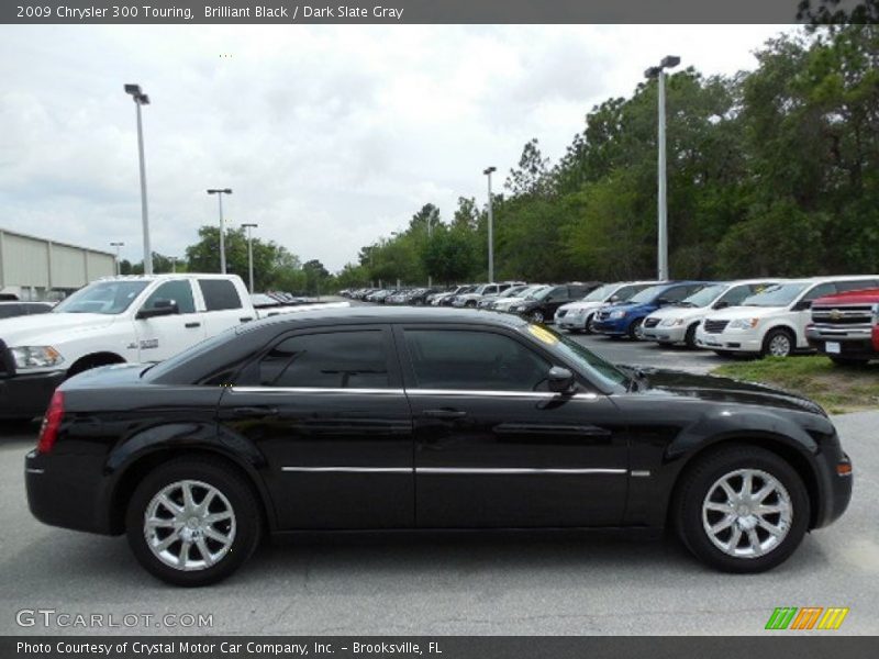 Brilliant Black / Dark Slate Gray 2009 Chrysler 300 Touring