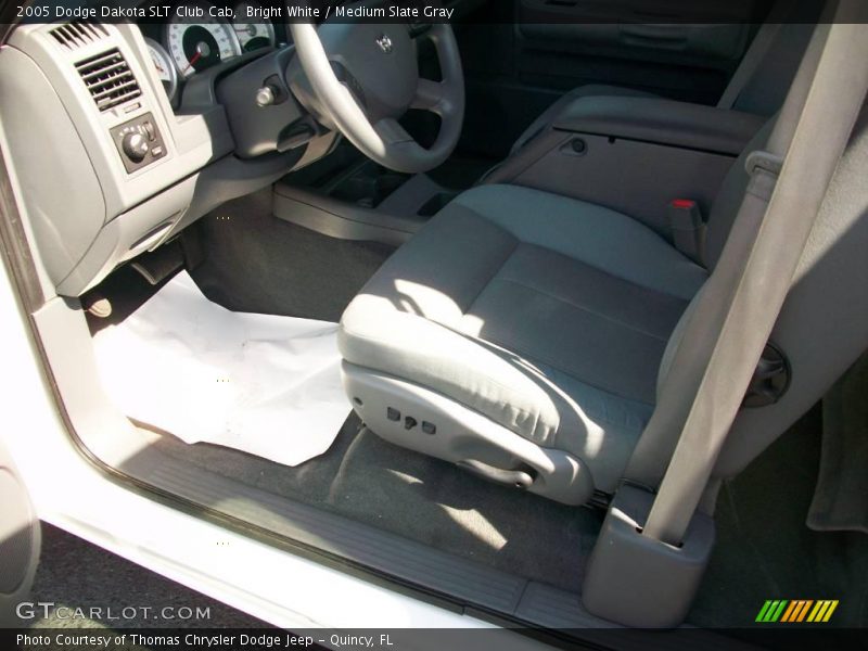 Bright White / Medium Slate Gray 2005 Dodge Dakota SLT Club Cab