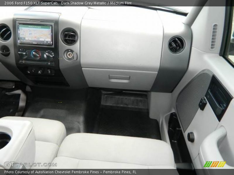 Dark Shadow Grey Metallic / Medium Flint 2006 Ford F150 XLT SuperCab