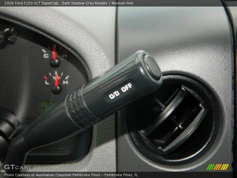 Dark Shadow Grey Metallic / Medium Flint 2006 Ford F150 XLT SuperCab