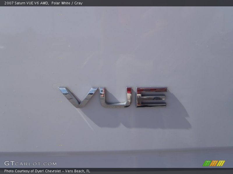 Polar White / Gray 2007 Saturn VUE V6 AWD