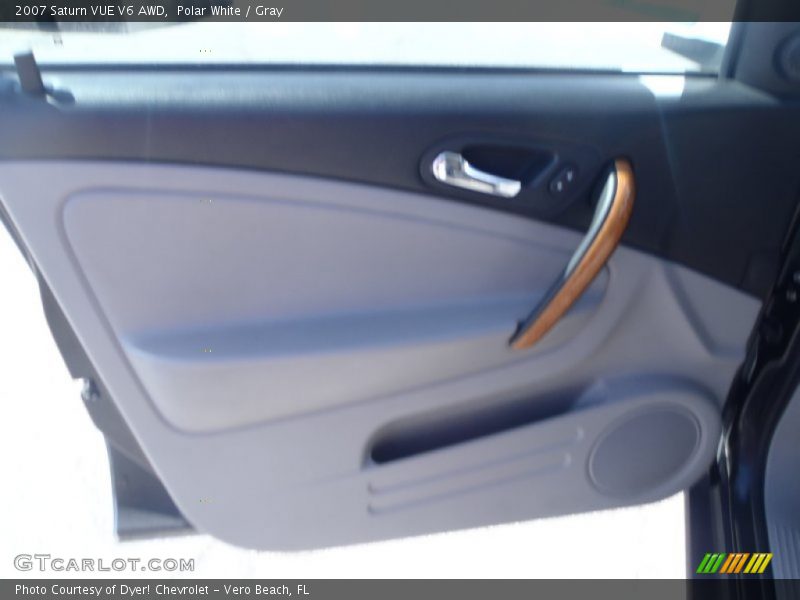 Polar White / Gray 2007 Saturn VUE V6 AWD