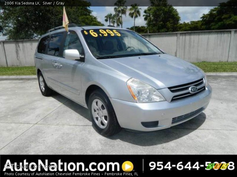 Silver / Gray 2006 Kia Sedona LX