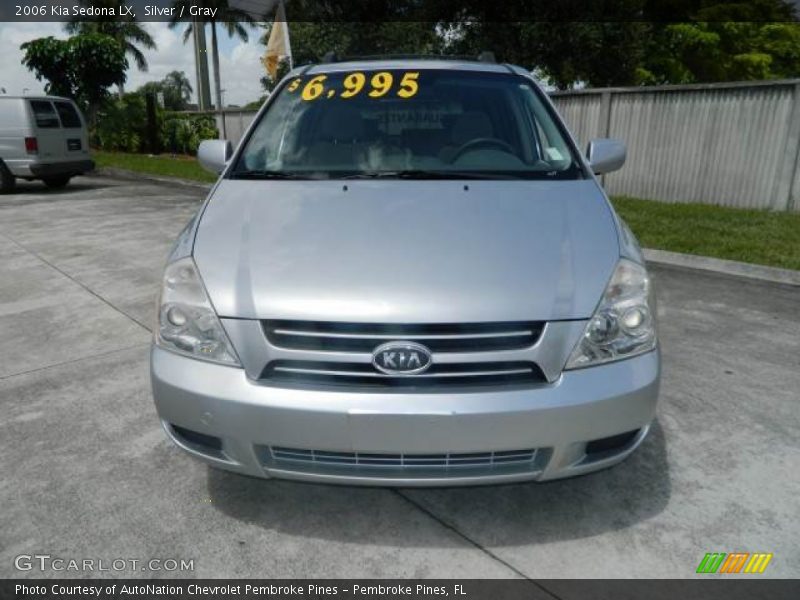 Silver / Gray 2006 Kia Sedona LX