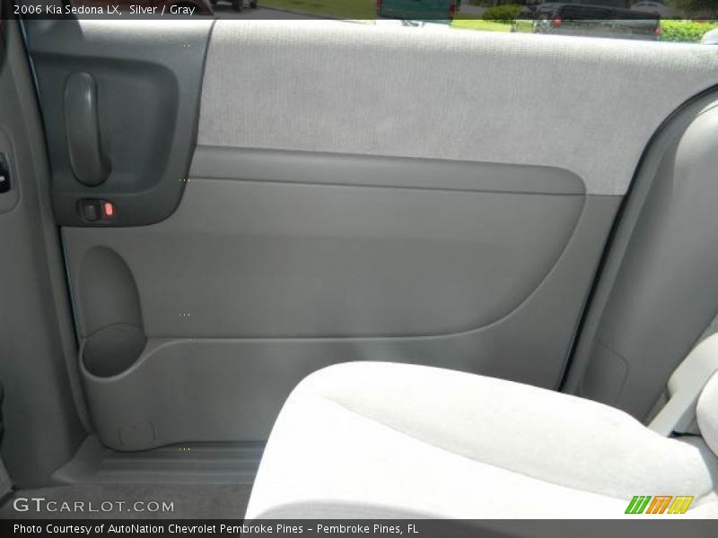 Silver / Gray 2006 Kia Sedona LX