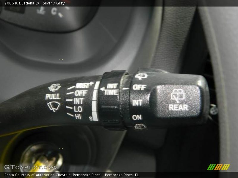 Silver / Gray 2006 Kia Sedona LX