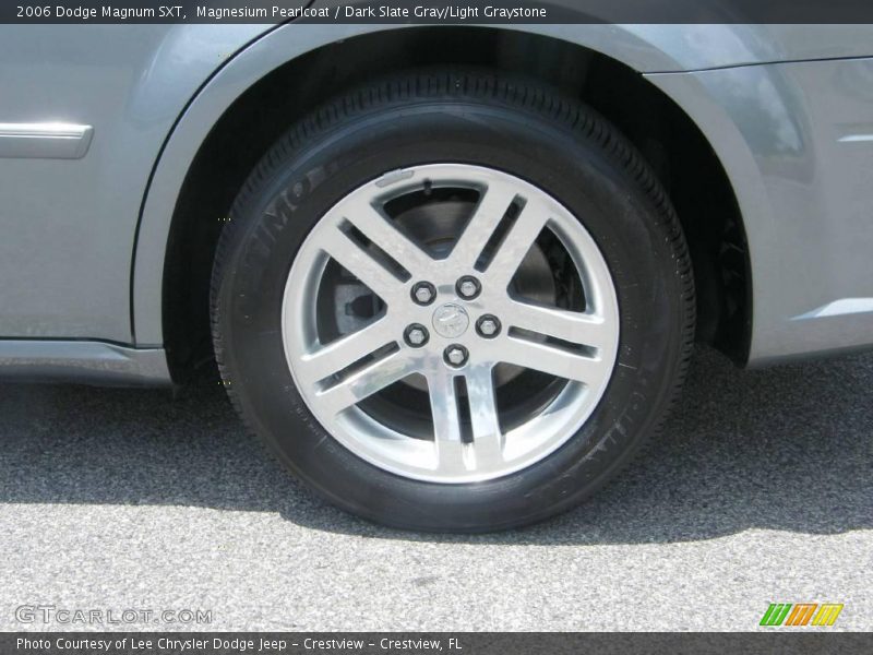 Magnesium Pearlcoat / Dark Slate Gray/Light Graystone 2006 Dodge Magnum SXT