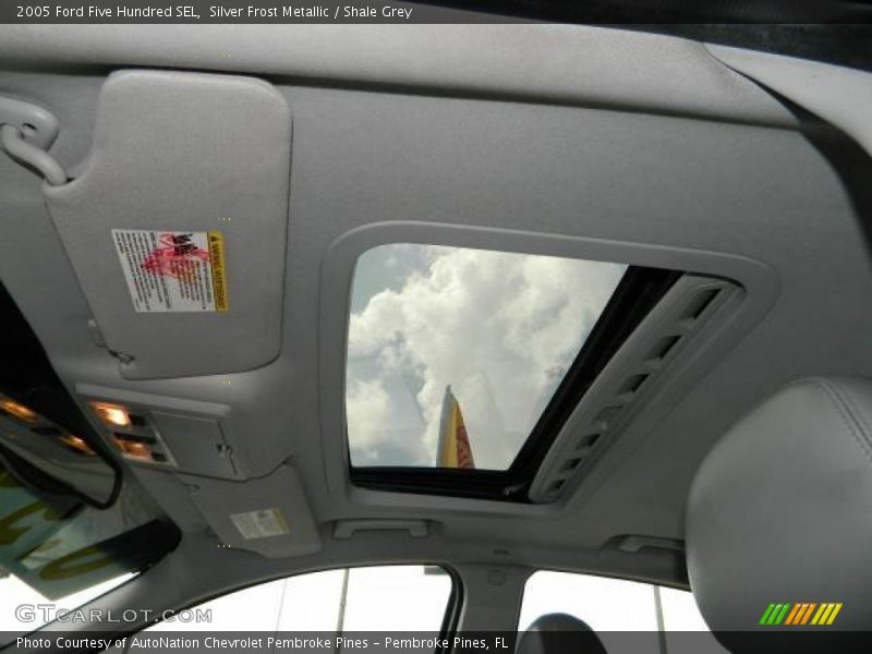Silver Frost Metallic / Shale Grey 2005 Ford Five Hundred SEL