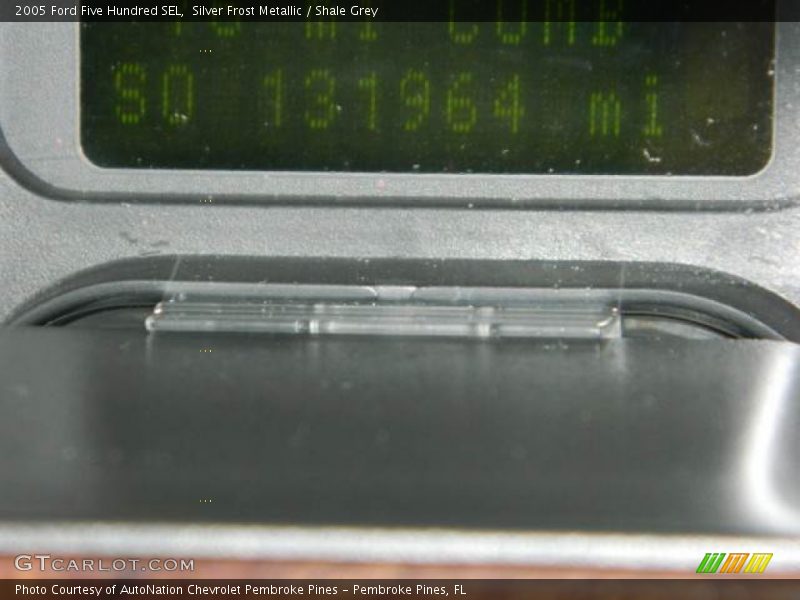 Silver Frost Metallic / Shale Grey 2005 Ford Five Hundred SEL