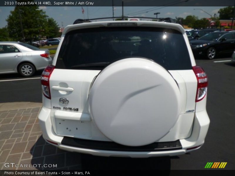 Super White / Ash Gray 2010 Toyota RAV4 I4 4WD