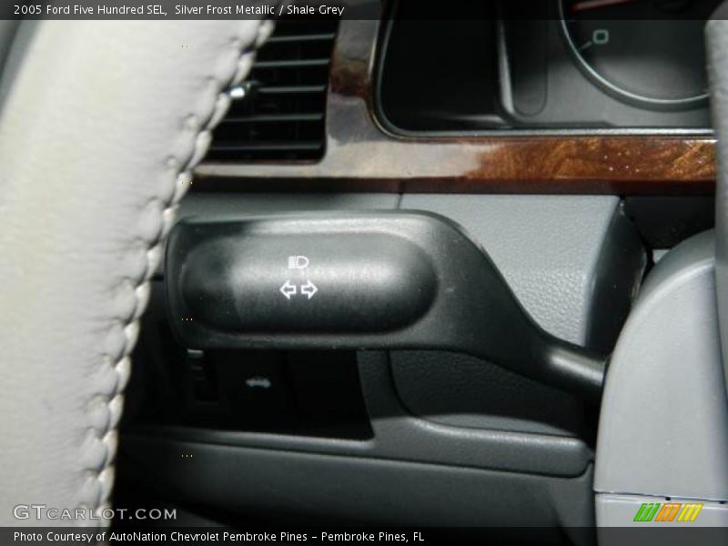 Silver Frost Metallic / Shale Grey 2005 Ford Five Hundred SEL
