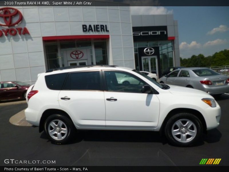 Super White / Ash Gray 2010 Toyota RAV4 I4 4WD