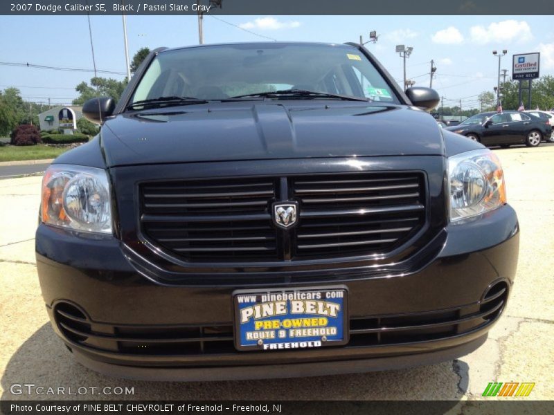 Black / Pastel Slate Gray 2007 Dodge Caliber SE