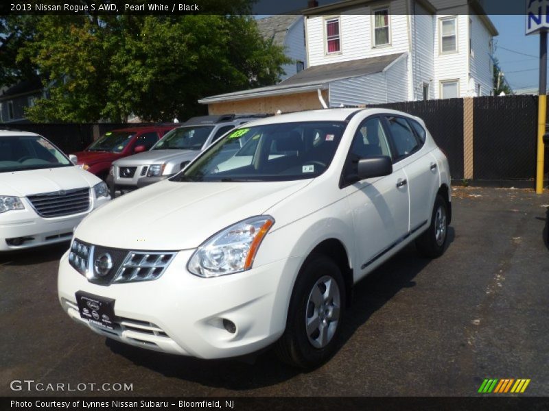 Pearl White / Black 2013 Nissan Rogue S AWD